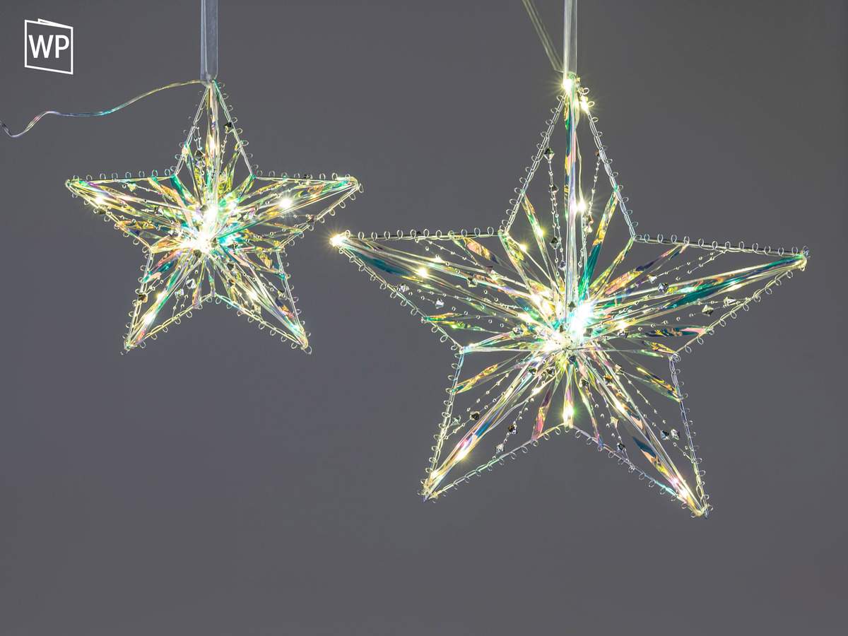 3D-Stern-Hänger mit 15 LED-Lichtern, 25 cm – Silbernes Metall mit schimmernden Kunststoffbändern