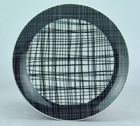 Teller "Nippon" Porzellan 19 cm Weiß mit schwarzen Linien/Linien